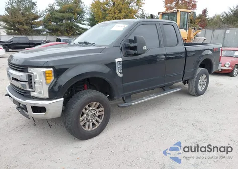 2017 Ford F-250 Xlt from USA, damaged, VIN 1FT7X2B61HEB32335